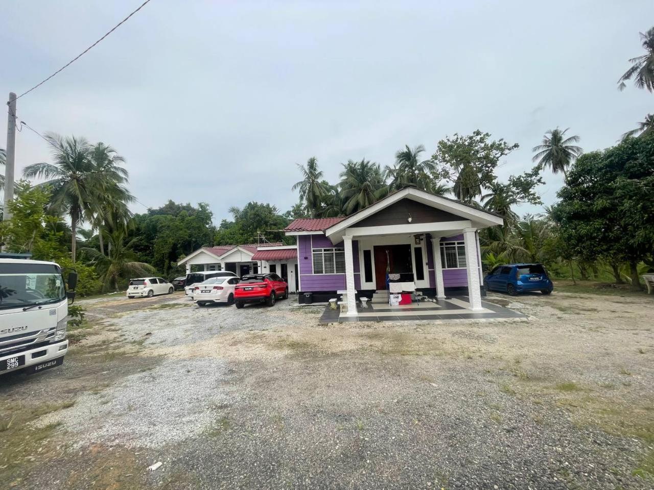 Ar Homestay & Roomestay Merlimau Exterior photo
