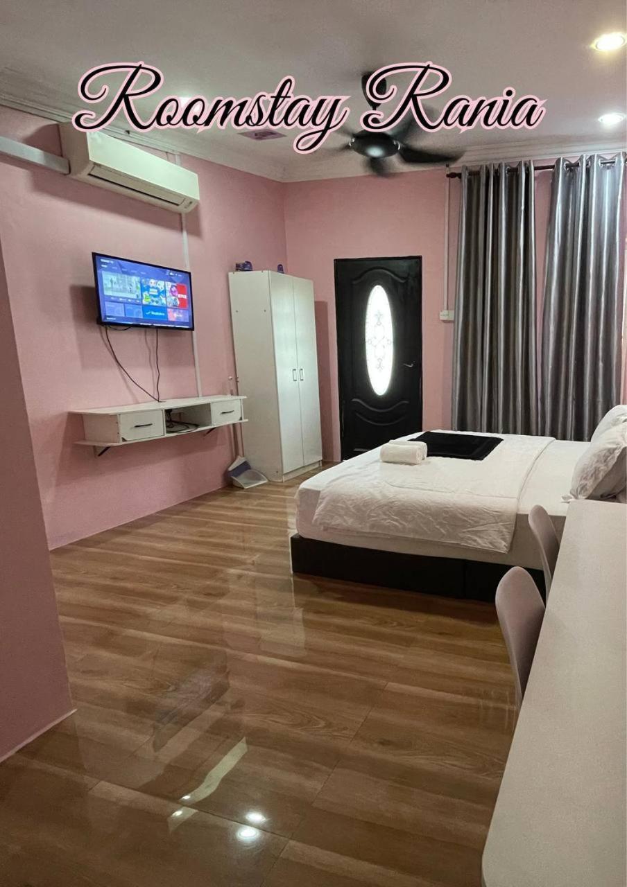 Ar Homestay & Roomestay Merlimau Exterior photo